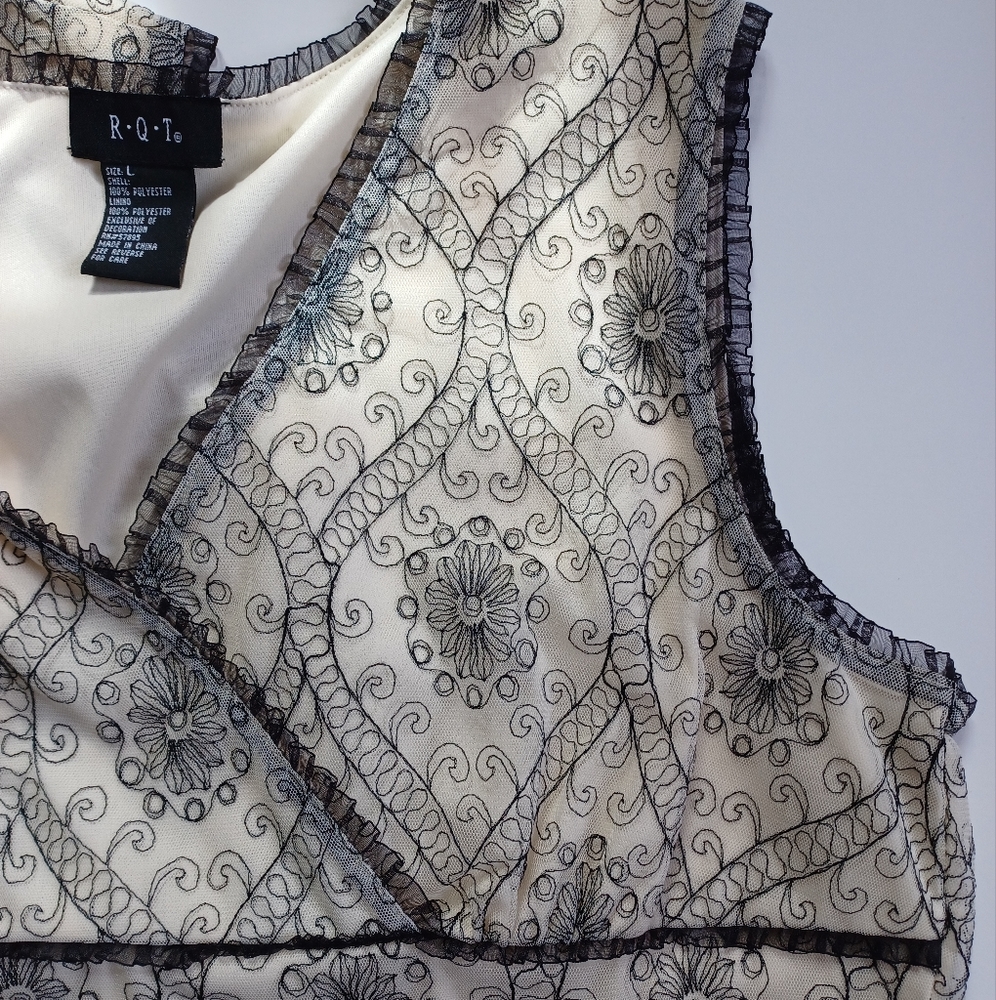Embroidered Sleeveless Top